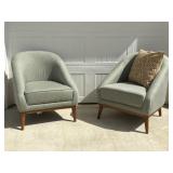 2PC ARM CHAIRS