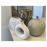 4PC ASSORTED VASES
