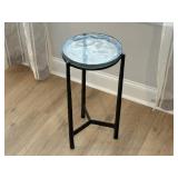 ACCENT TABLE