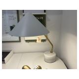 DESK LAMP