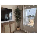 LARGE FAUX DÉCOR TREE