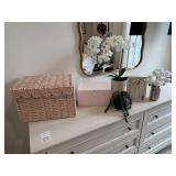 6PC ASSORTED DÉCOR ITEMS