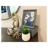 8PC Dï¿½COR ITEMS