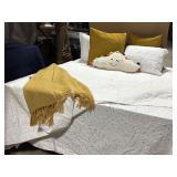 8PC FULL/QUEEN BEDDING