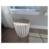 ACCENT TABLE