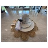 ASSORTED KITCHENWARE