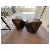 2PC END TABLES