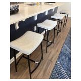 4PC BAR STOOLS