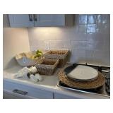 10PC ASSORTED KITCHEN ITEMS