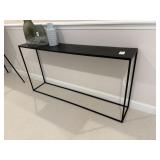 CONSOLE TABLE