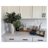 ASSORTED KITCHEN ITEMS