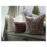 3PC ASSORTED PILLOWS