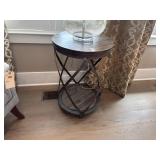 ACCENT TABLE