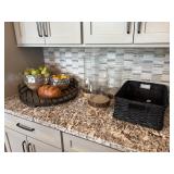 8PC ASSORTED KITCHEN ITEMS