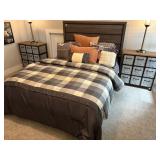 12PC ASSORTED QUEEN BEDDING