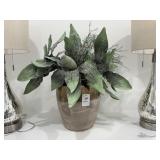 DECORATIVE CENTERPIECE PIECE