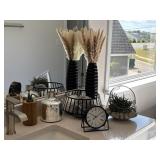 6PC ASSORTED BATH ITEMS