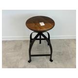 BAR STOOL