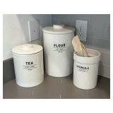 5PC KITCHEN ITEMS