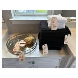 8PC BATHROOM ITEMS