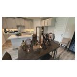 8PC DECOR ITEMS