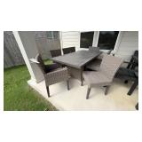 9PC OUTDOOR TABLE & CHAIRS