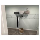 8PC CLOSET ITEMS