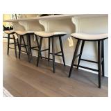 4PC COUNTERSTOOLS