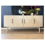 MEDIA CONSOLE