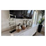 9PC ASSORTED DECOR ITEMS