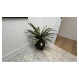 FAUX FLOOR PLANT