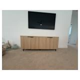 1PC MEDIA CABINET