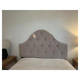 1PC QUEEN HEADBOARD