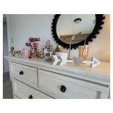 12PC MISC DECOR