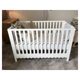 8PC CRIB & BEDDING