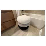STOOL