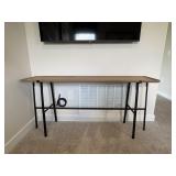CONSOLE TABLE