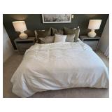 ASSORTED KING BEDDING