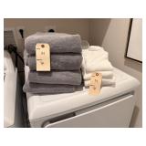 8PC LAUNDRY ITEMS