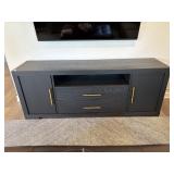 MEDIA CABINET