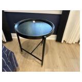 ACCENT TABLE