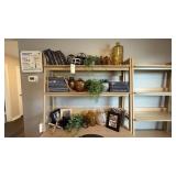 ASSORTED DECOR ITEMS