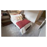 ASSORTED TWIN BEDDING