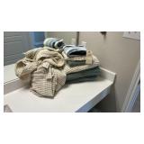 7PC BATH ITEMS