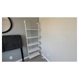 SHELVING UNIT