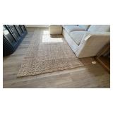 AREA RUG
