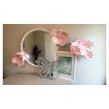 11PC ASSORTED WALL ART