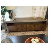 CONSOLE TABLE