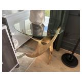 ACCENT TABLE