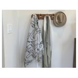 4PC ACCESSORIES